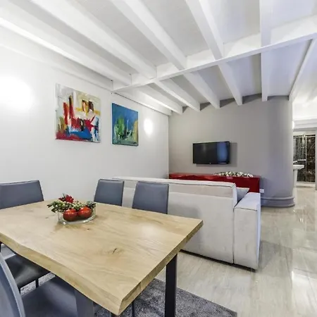 Venice Residence Apartment