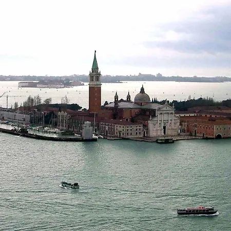 Luxury Penthouse Venise