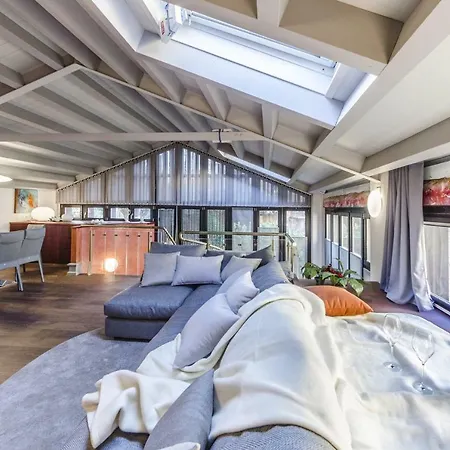 Luxury Penthouse Venise