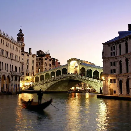 Venice Residence