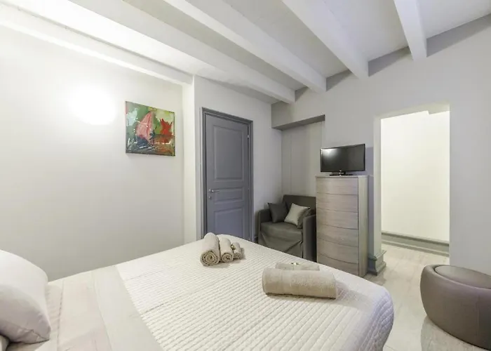 Venice Residence *